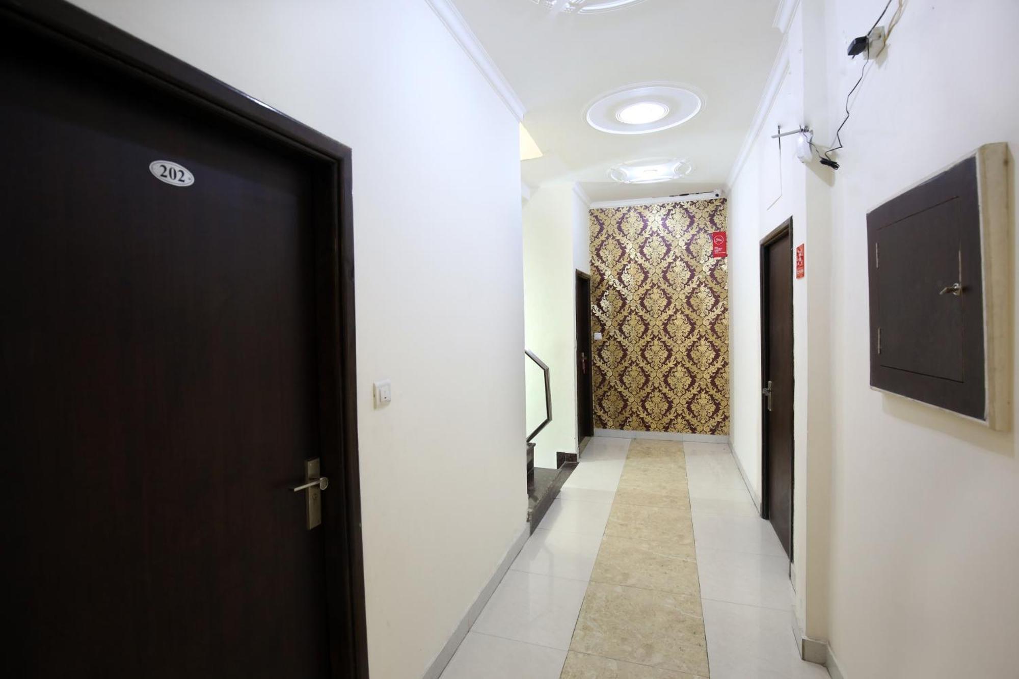 Hotel O Rich Inn Amritsar Exterior foto